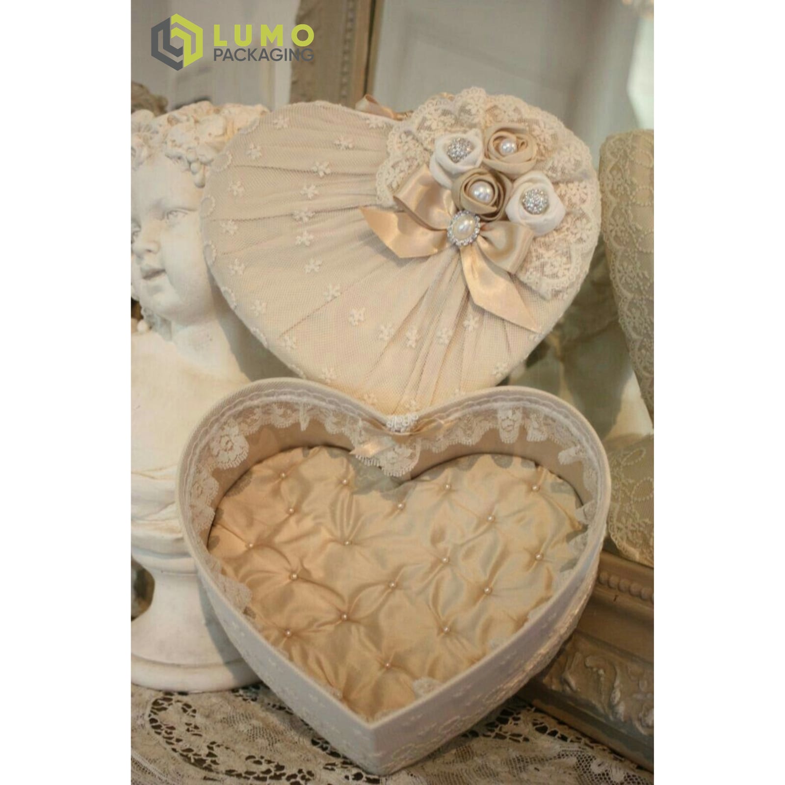 Heart-Shaped Tufted Satin Gift Box