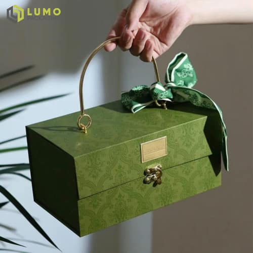 Olive Damask Handbag Gift Box