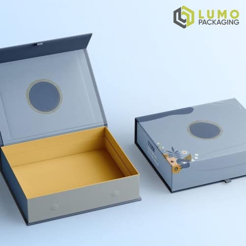 Floral Magnetic Shoulder Box